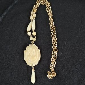 Cabi Vintage Muti Cameo Gemstone Goldtone  Necklace